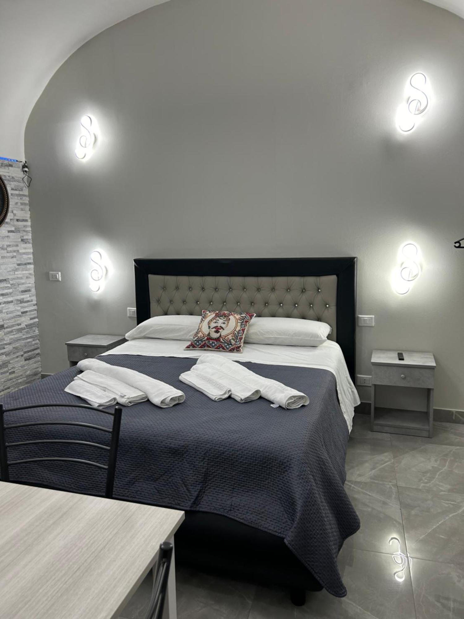 Apartamento Fanale House CTA Exterior foto